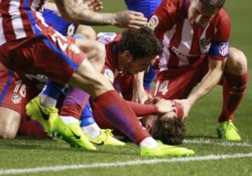 El brutal impacto en la cabeza de Fernando Torres