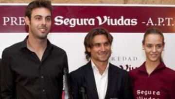 David Ferrer, en el centro.