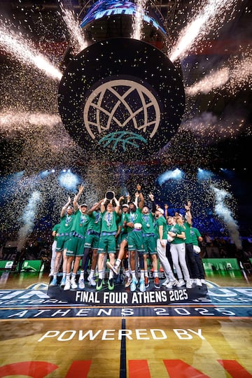 El Unicaja de M¨¢laga, campe¨®n de la Basket Champions League tras ganar 67-83 al Galatasaray. Segundo a?o consecutivo que conquista el trofeo.