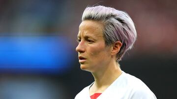 Megan Rapinoe sigue en el ojo del hurac&aacute;n, ahora est&aacute; en la banca de Estados Unidos, y el mundo se pregunta si son consecuencias tras las declaraciones contra Trump.