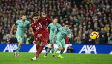 Klopp: "I almost cried when Salah let Firmino take that penalty"