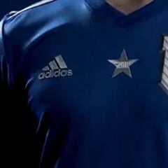 Camiseta conmemorativa U. de Chile 2011 Copa Sudamericana: cuál es el precio y dónde comprarla