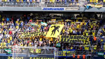 Gran acogida de la campaña de abonados 2020-21 del Cádiz