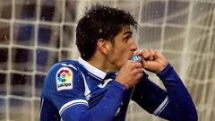 El delantero del Espanyol Gerard Moreno celebra su gol al Barcelona. 