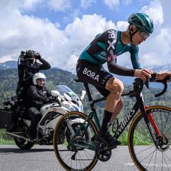 Vlasov se luce en Romandía con su primera general World Tour