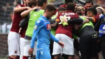 La Roma vence sufriendo al Nápoles de Benítez
