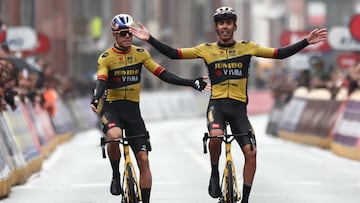 Resumen y resultado de la Gante-Wevelgem 2023: D¨¦j¨¤ vu Laporte y Van Aert