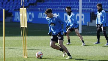 Entrenamiento Deportivo de La Coru&ntilde;a. trilli