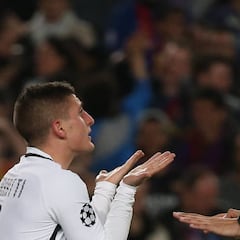 Deniz Aytekin, el árbitro de las polémicas en el Camp Nou