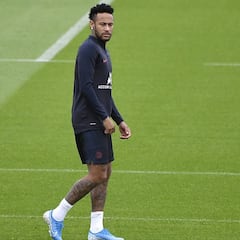 Neymar sufre duras críticas de su ex entrenador en el Santos