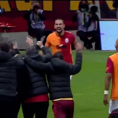 Se cae Estambul: gol decisivo de Arda Turan y locura máxima en la celebración