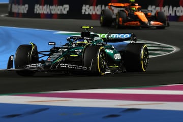 Fernando Alonso (Aston Martin AMR24). Yeda, Arabia Saudí. F1 2024.