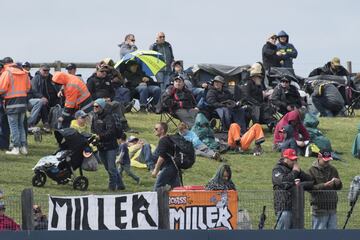Fans de Jack Miller en las gradas de Phillip Island.