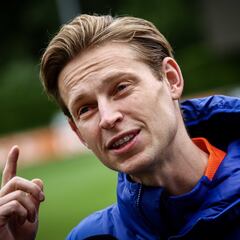 Países Bajos no echa de menos a De Jong