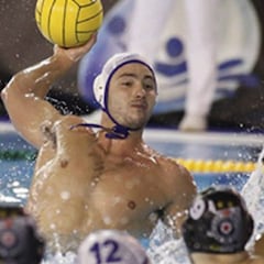 El Barceloneta debuta con contundencia ante el Hannover