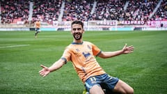 Andrés Martín tumba a la Cultural