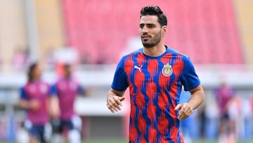 ‘Pollo’ Briseño reaparece y lanza polémico mensaje a la afición de Chivas