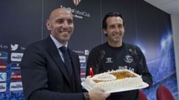 Monchi, junto a Unai.