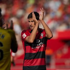 Martón se gradúa en Anduva