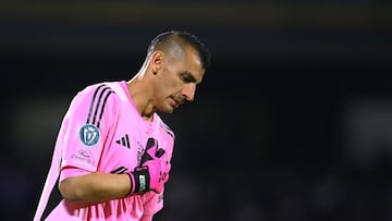 Nahuel Guzman of Tigres during the Semi-Finals second leg match between Cruz Azul and Tigres UANL as part of the CONCACAF Champions Cup 2025, at Olimpico Universitario Stadium on May 01, 2025 in Mexico City, Mexico.