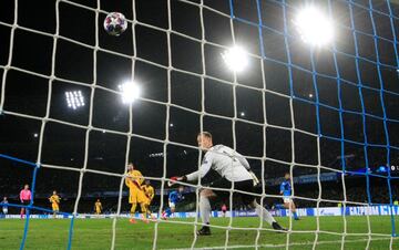 1-0. Dries Mertens marcó el primer gol.