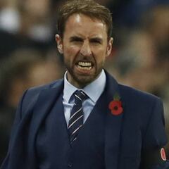 La FA ofrecerá a Southgate ser el seleccionador hasta 2020