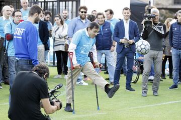 Raúl, Roberto Carlos y Del Bosque lanzan penaltis por la inclusión