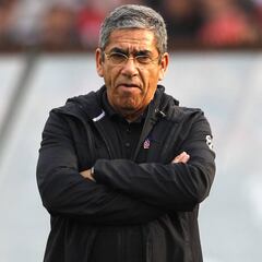 Gualberto Jara regresa y será el DT de la Sub 19 de Colo Colo