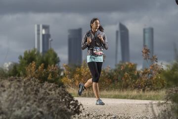 La esperada convocatoria de Du Cross Series en la capital cumpli¨® las expectativas, consiguiendo divertir y hacer disfrutar a los cerca de 300 duatletas congregados en el Parque Forestal Felipe VI.