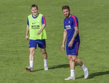 Último día del Atletico en Brunico