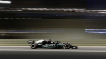 Formula One F1 - Bahrain Grand Prix - Bahrain International Circuit, Sakhir, Bahrain - March 27, 2021 Mercedes&#039; Lewis Hamilton in action during qualifying REUTERS/Hamad I Mohammed