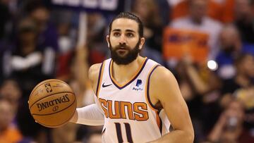 PHOENIX, ARIZONA - NOVEMBER 12: Ricky Rubio #11 of the Phoenix Suns handles the ball during the second half of the NBA game against the Los Angeles Lakers at Talking Stick Resort Arena on November 12, 2019 in Phoenix, Arizona. The Lakers defeated the Suns 123-115. NOTE TO USER: User expressly acknowledges and agrees that, by downloading and/or using this photograph, user is consenting to the terms and conditions of the Getty Images License Agreement  (Photo by Christian Petersen/Getty Images)
 PUBLICADA 18/12/19 NA MA47 1COL