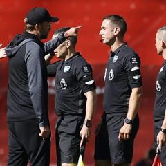 Lío arbitral en Inglaterra: Coote niega llamar “alemán de mierda” a Klopp