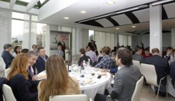 Inmaculada García, presidenta de Loterías, presidió el acto, junto a Miguel Cardenal y Ana Muñoz.