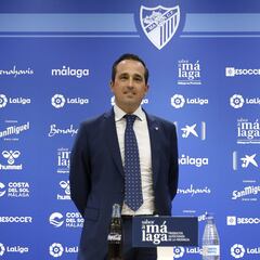 Kike Pérez anuncia que habrá 14 fichajes y que no se cuenta con Manolo Reina