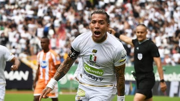 Dayro Moreno iguala a Galván Rey como máximo goleador del FPC.