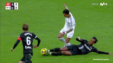 Las polémicas de la jornada 29 en LaLiga: todos los penaltis, expulsiones y jugadas controvertidas