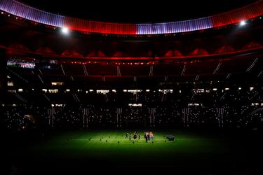 El Atleti recibe a sus 12 nuevos fichajes con una fiesta multitudinaria en el Metropolitano.