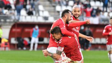 Carrasco y Jara celebran segundo gol del Real Murcia.
