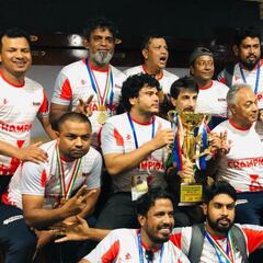 Óscar Bruzón, el entrenador que triunfa en Bangladesh