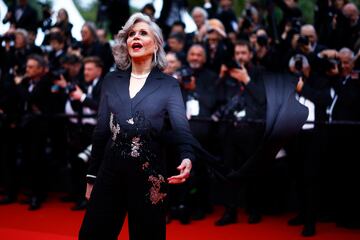 Jane Fonda poses on the red carpet during arrivals for the opening ceremony and the screening the film "Le deuxieme acte" (The Second Act) Out of competition at the 77th Cannes Film Festival in Cannes, France, May 14, 2024. REUTERS/Sarah Meyssonnier