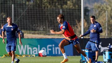 João Félix, durante un entrenamiento del Atlético.