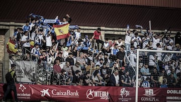 Afici¨®n del Almaz¨¢n en La Arboleda.