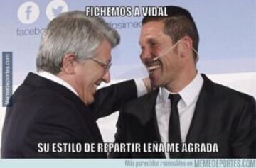 Las burlas al 'Rey Arturo' estuvieron enfocadas a la intensidad que el volante puso en su juego, y que le hizo ganarse amarilla en el primer tiempo.