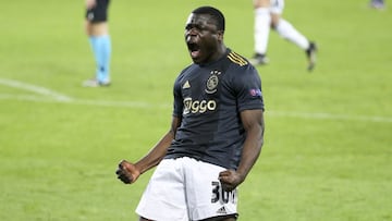 La 'bestia' del Ajax se libera