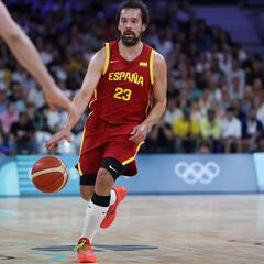 Aprobados y suspensos de la Selección: Aldama y Llull no son suficientes