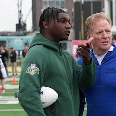 How many quarterbacks will get picked in the first round of the 2025 NFL Draft? What the experts say