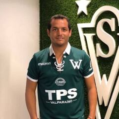 Manuel Villalobos encuentra club y jugará por Wanderers