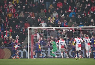 Dos agujeros negros en el Barça