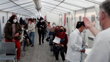 Vacunas en Espa?a: ?a qu¨¦ grupos de edad les toca vacunarse en abril, mayo y junio?